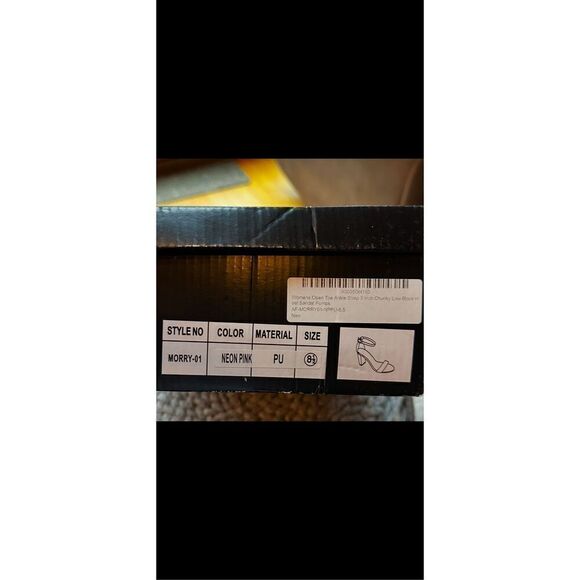 Hot Pink strap block heels. 8.5 Wilddiva - Picture 3 of 11